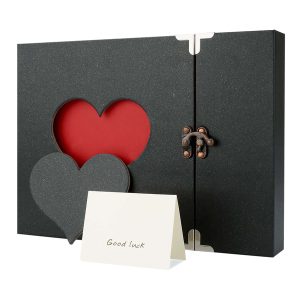 18487_DIY-Scrapbook-with-Lock_1